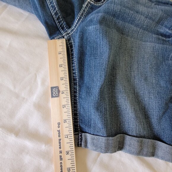 Blue Jean Womens Shorts Embellished Embroidered ND Weekend Size 10 - Picture 8 of 14
